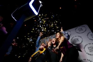 STK Confetti Boomerang Booth
