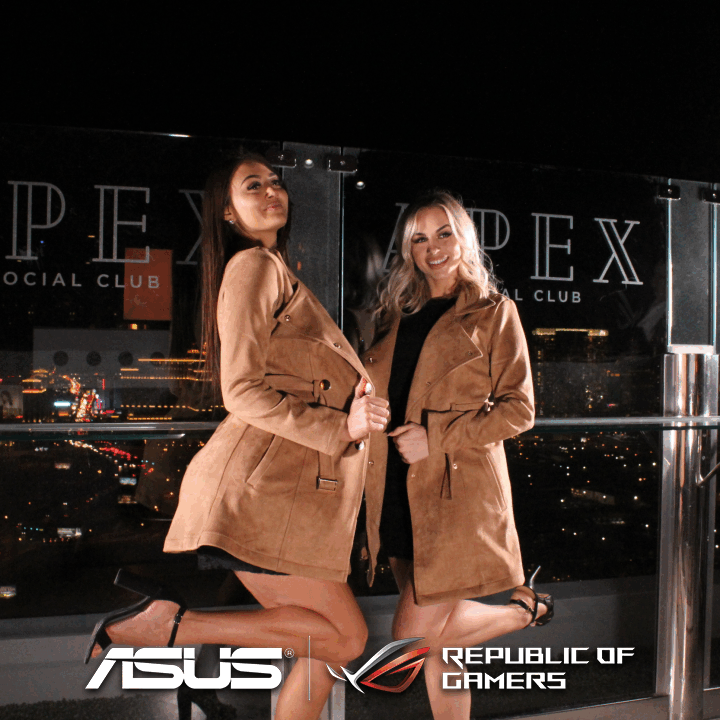 Camera Array GIF with two women posing for ASUS in front of the Las Vegas Skyline