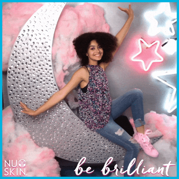 NUSkin GIF booth at Beautycon LA