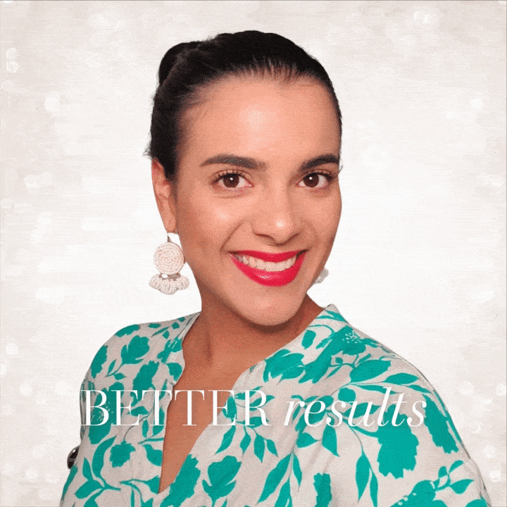 Rodan + Fields Virtual Booth 1 woman attends rodan + fields virtual convention